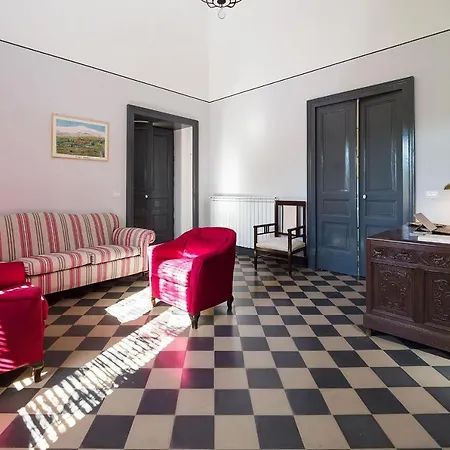 Villa Adelaide - *