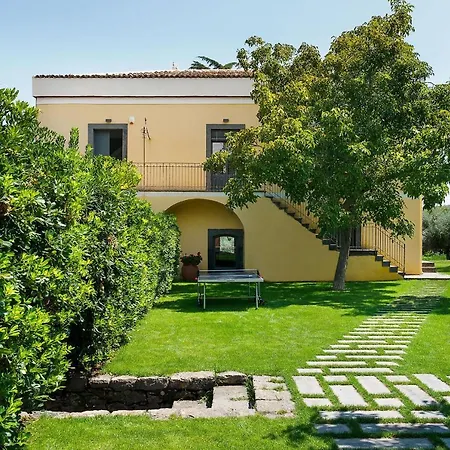 Villa Adelaide - *